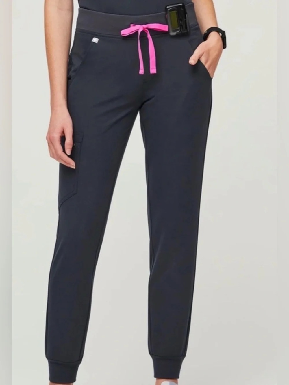 Figs Charcoal Jogger Pants Greey  with Pink Drawstring